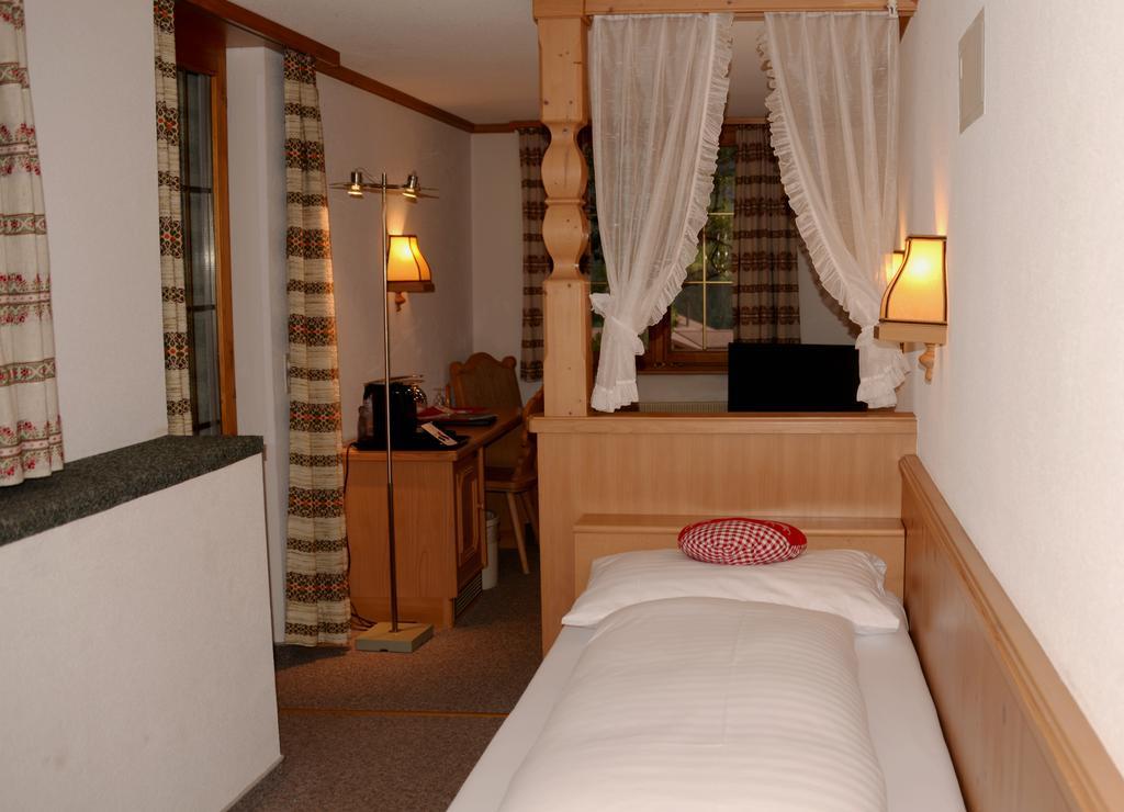 Hotel Alpenhof Grindelwald Habitación foto